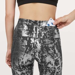 Lululemon 💛 NWT Moment to movement